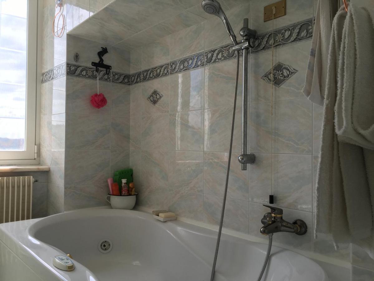 Ferienwohnung La Casa Di Zoe Uscio Exterior foto